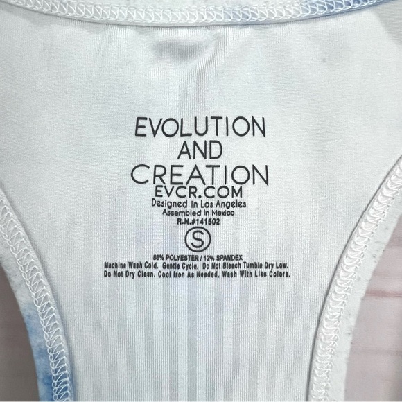 Evolution and Creation Cloud Tie Dye High Rise Crop Leggings Sports Bra Set - Picture 4 of 5